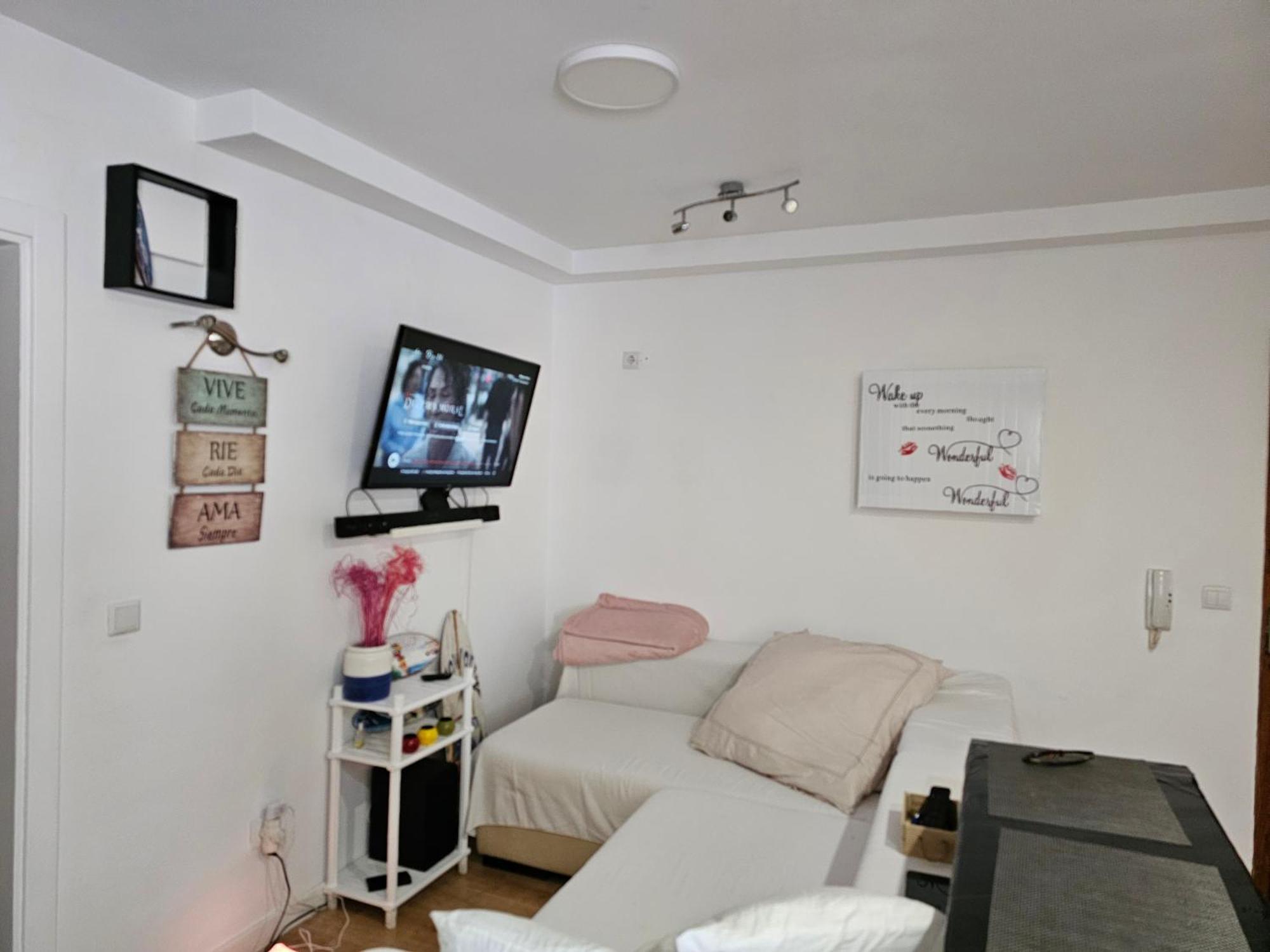 Apartamento Para Ferias 2 Minutos Da Praia Costa Da Caparica Bagian luar foto
