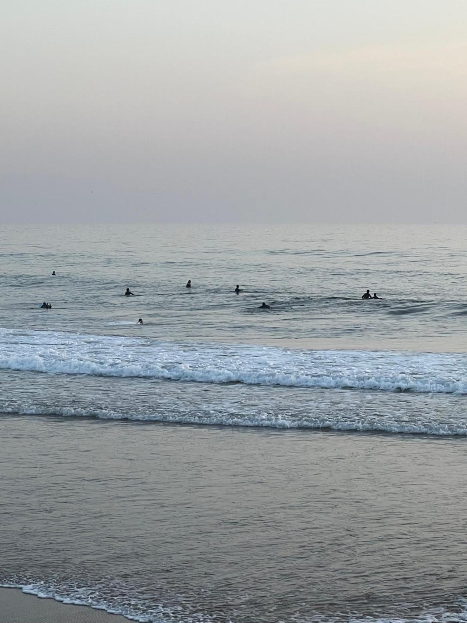 Apartamento Para Ferias 2 Minutos Da Praia Costa Da Caparica Bagian luar foto