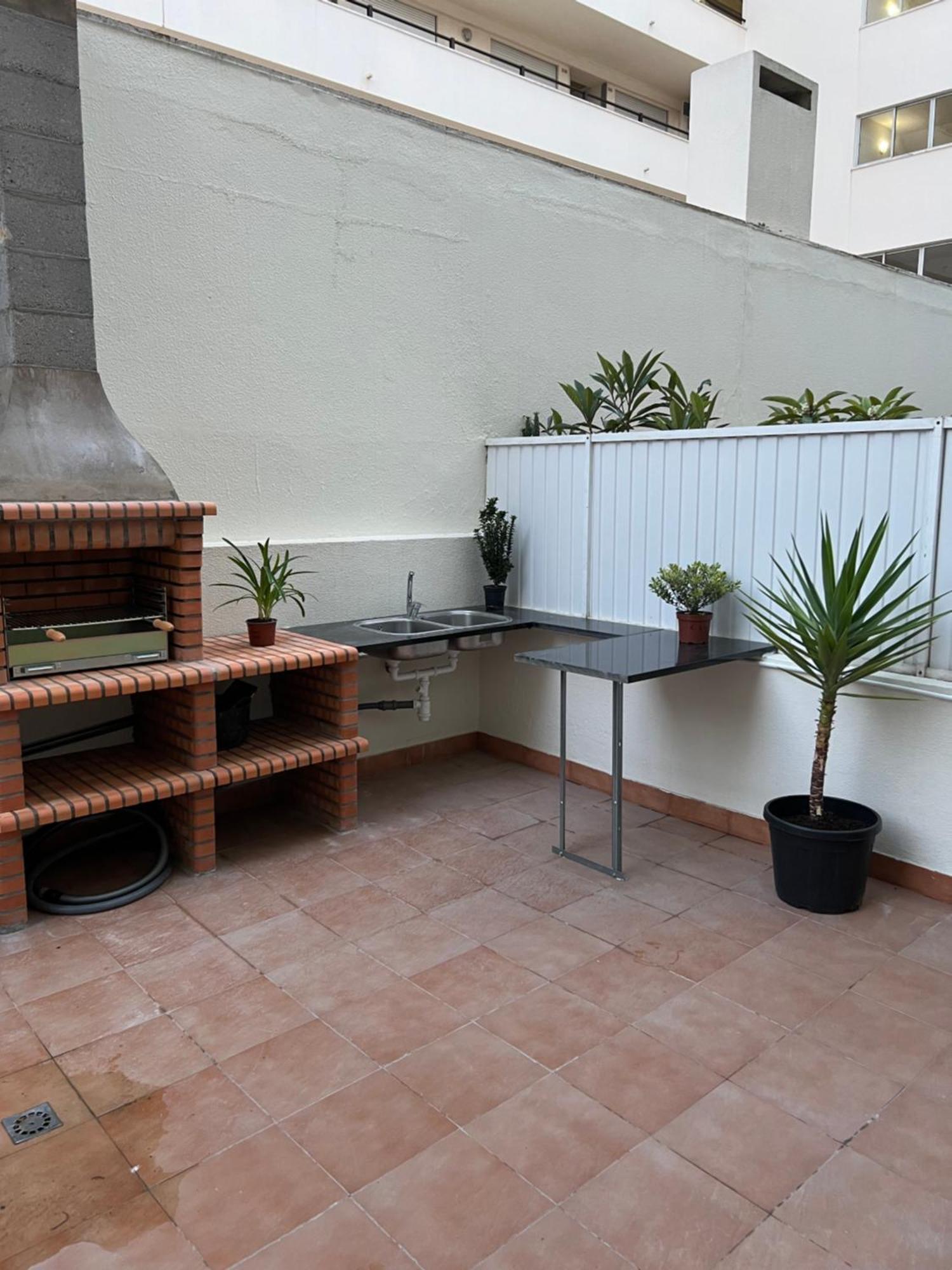 Apartamento Para Ferias 2 Minutos Da Praia Costa Da Caparica Bagian luar foto